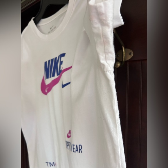 NIKE Retro Sportswear Graphic Logo T-Shirt Athletic Tee Streetwear Casual Mens L - Picture 8 of 11